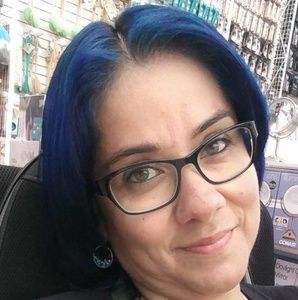 Meet your Posher, Claudia